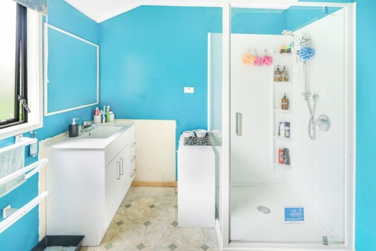 Photo of property in 9 Shannon Place, Nawton, Hamilton, 3200