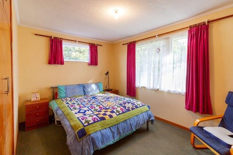 Photo of property in 7 Alma Place, Milson, Palmerston North, 4414