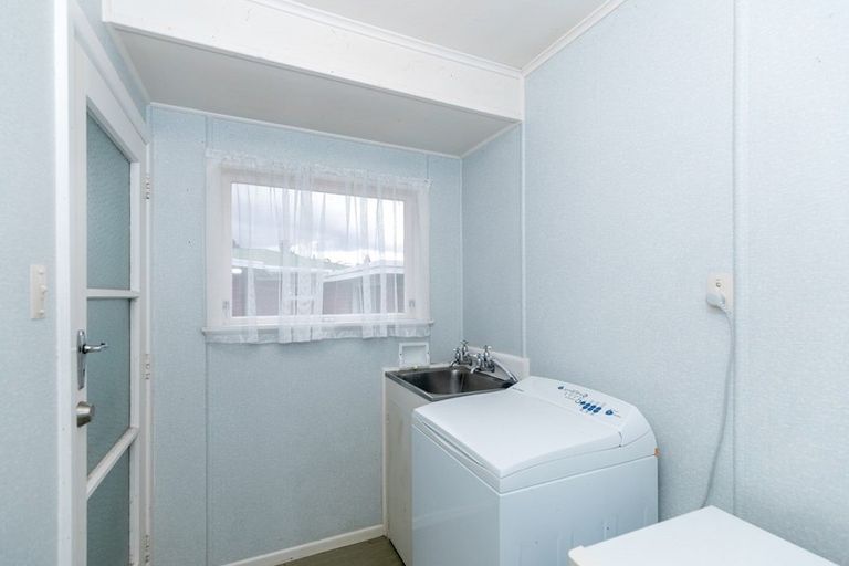 Photo of property in 27 Hooker Avenue, Chedworth, Hamilton, 3210