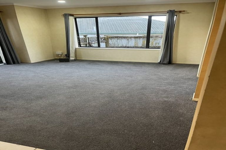 Photo of property in 271 Mahia Road, Weymouth, Auckland, 2103