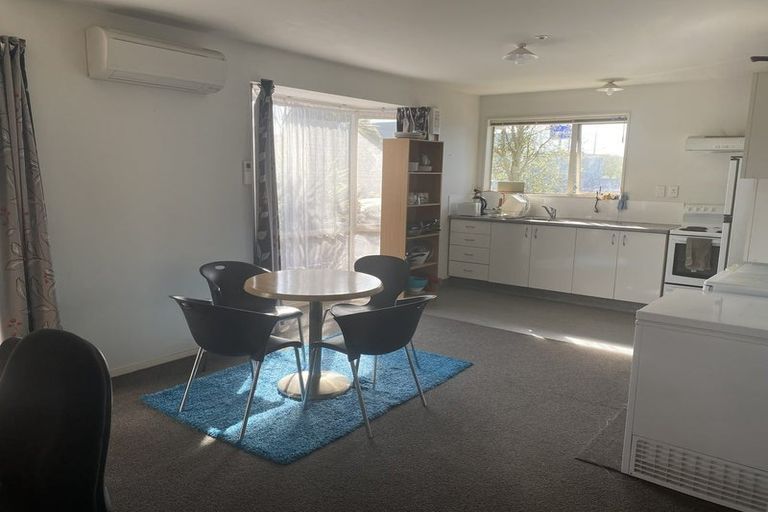 Photo of property in 287a Riccarton Road, Upper Riccarton, Christchurch, 8041