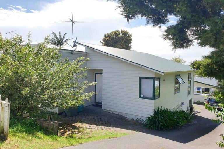 Photo of property in 18 Dunraven Place, Torbay, Auckland, 0630