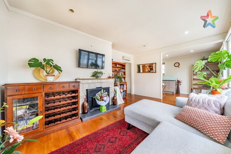 Photo of property in 176 Naenae Road, Naenae, Lower Hutt, 5011