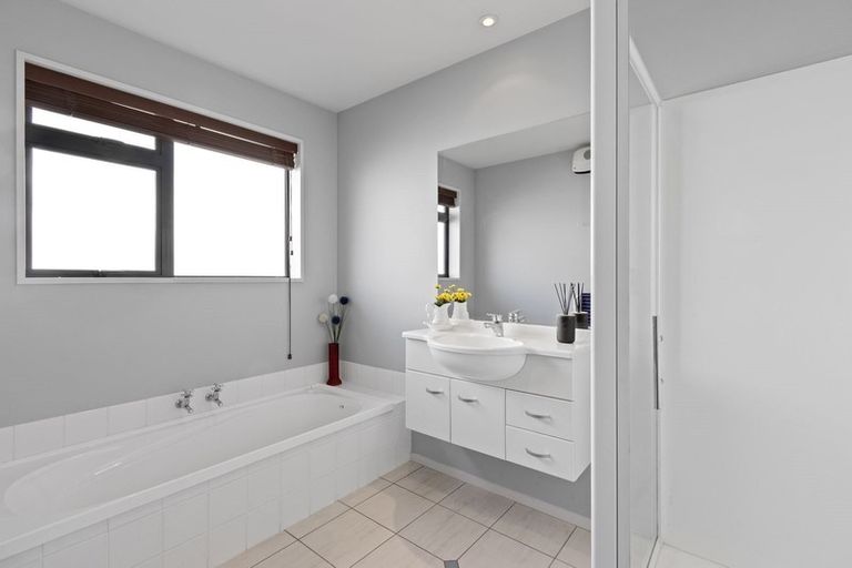 Photo of property in 14 Eaglesome Avenue, Aidanfield, Christchurch, 8025