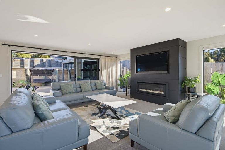Photo of property in 19 Grove Avenue, Weston, Oamaru, 9401