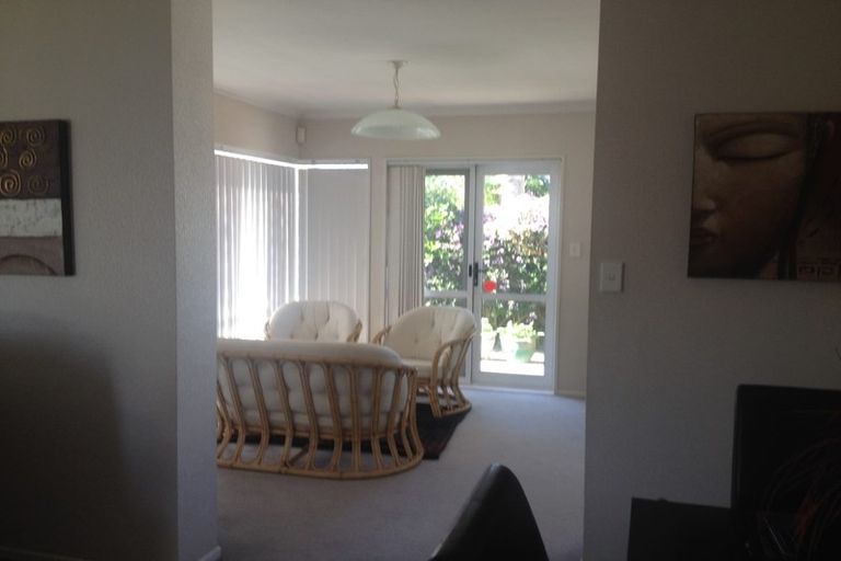 Photo of property in 49 Gravatt Road, Papamoa Beach, Papamoa, 3118