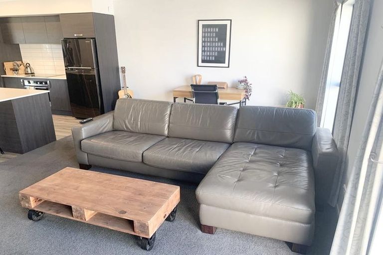 Photo of property in 28 Brian Keogh Lane, Wigram, Christchurch, 8025