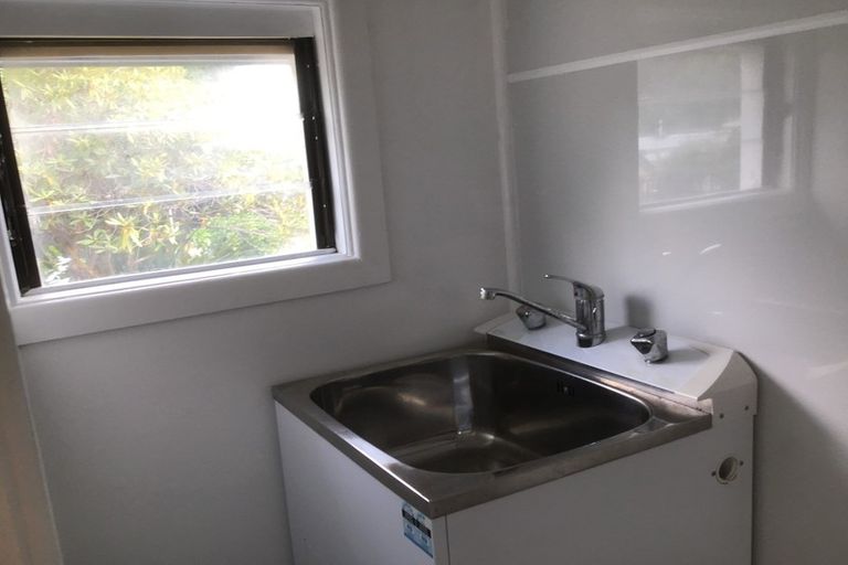 Photo of property in 40 Thomas Crescent, Western Heights, Rotorua, 3015