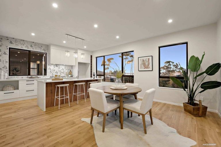 Photo of property in 13 Vazey Way, Hobsonville, Auckland, 0618