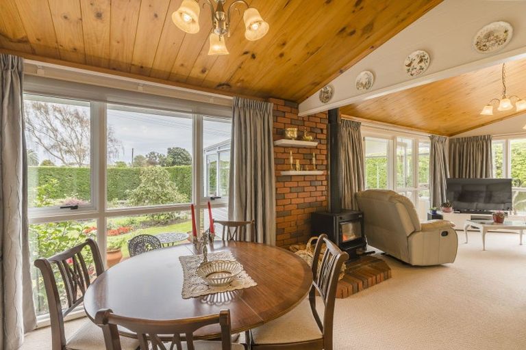 Photo of property in 75 Elizabeth Street, Waikanae, 5036