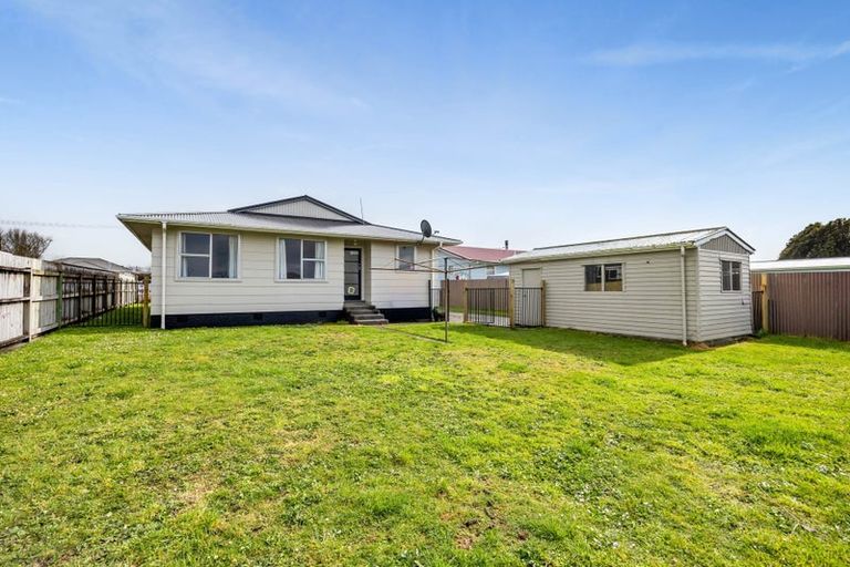 Photo of property in 146 Portia Street, Stratford, 4332