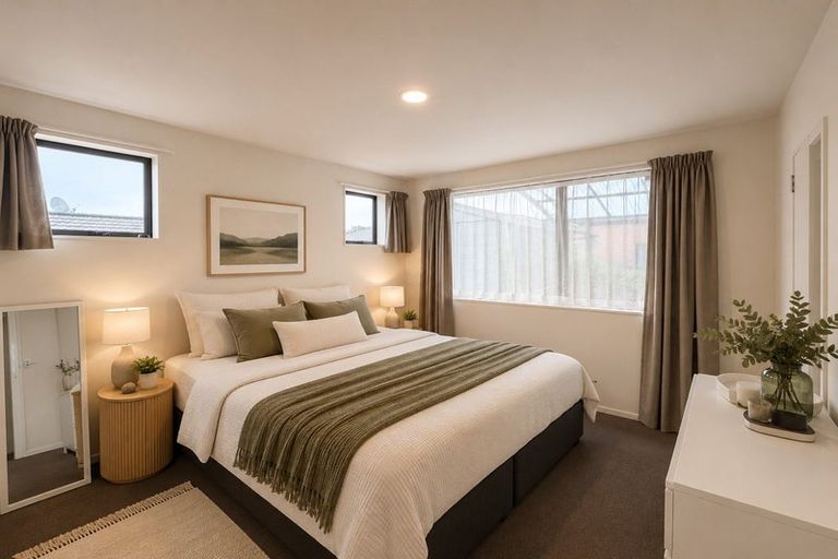 Photo of property in 38 Woodbank Drive, Glen Eden, Auckland, 0602