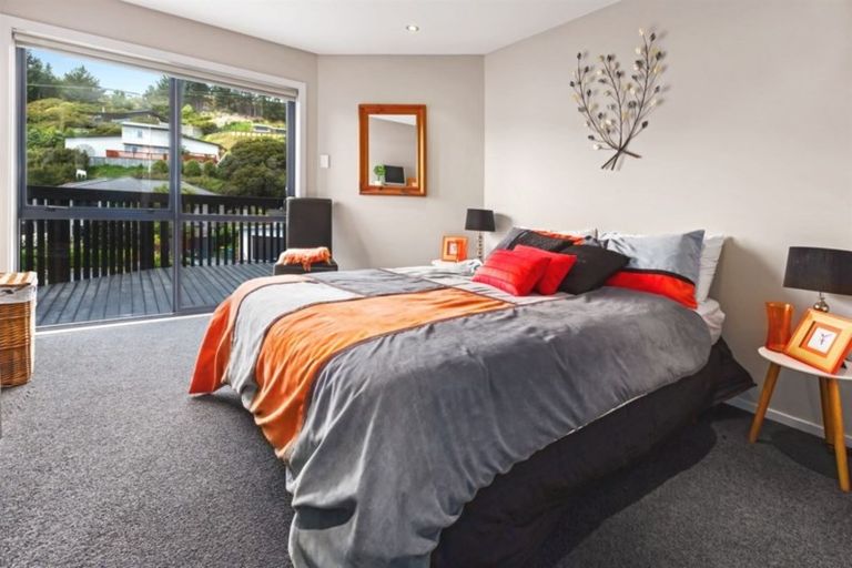 Photo of property in 13 Endeavour Drive, Whitby, Porirua, 5024