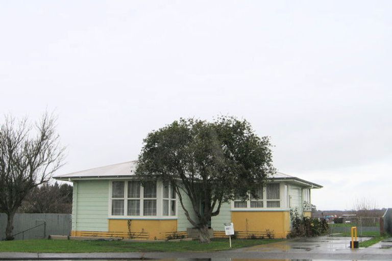 Photo of property in 423 Kotuku Street, Camberley, Hastings, 4120