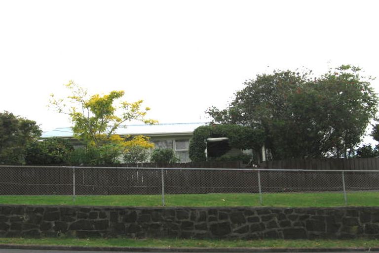 Photo of property in 45 Glendale Road, Glen Eden, Auckland, 0602