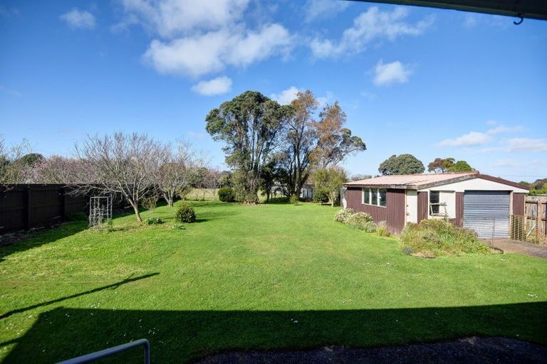 Photo of property in 28 Suther Street, Waverley, 4510