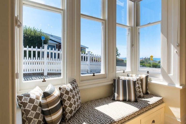 Photo of property in 7 Sealy Road, Bluff Hill, Napier, 4110