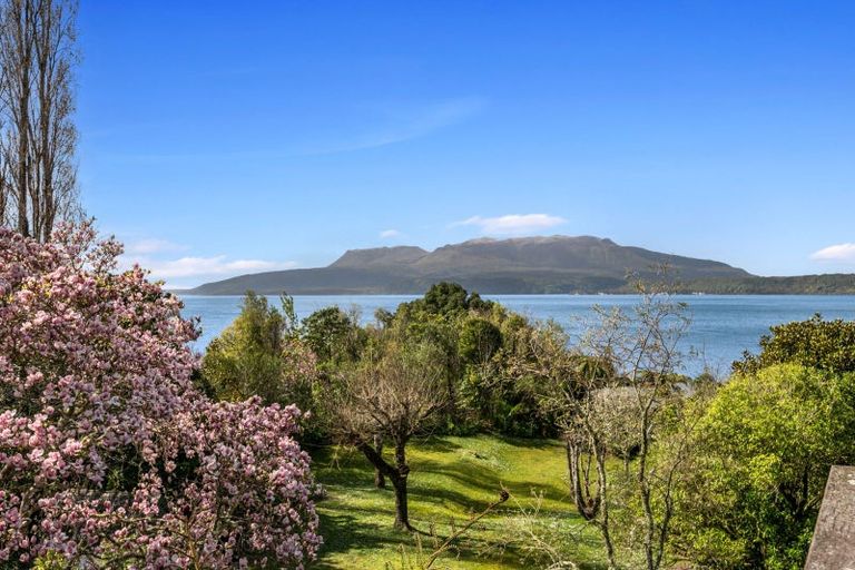 Photo of property in 35 Spencer Road, Lake Tarawera, Rotorua, 3076