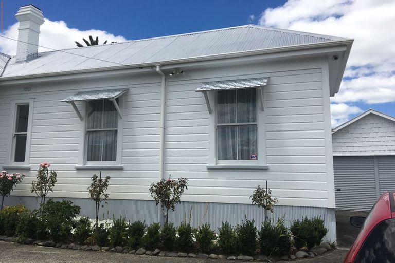 Photo of property in 12 Aubrey Street, Regent, Whangarei, 0112