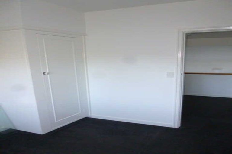 Photo of property in 77 Kahu Road, Fendalton, Christchurch, 8041