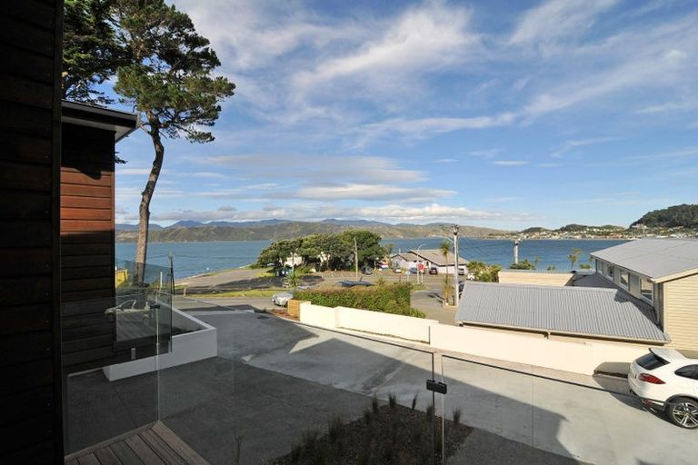 Photo of property in 94 Awa Road, Seatoun, Wellington, 6022