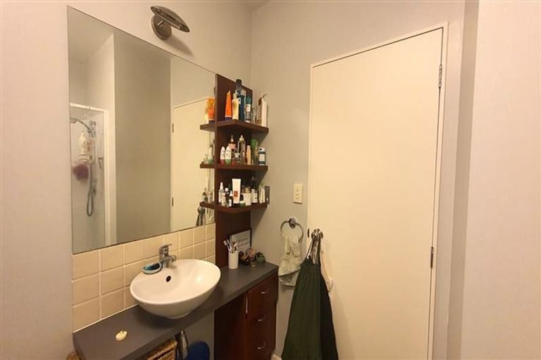 Photo of property in 49/21 Armoy Drive, East Tamaki, Auckland, 2016