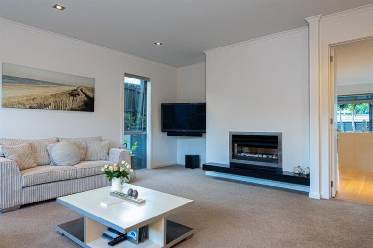 Photo of property in 131 Kowhai Road, Mairangi Bay, Auckland, 0630