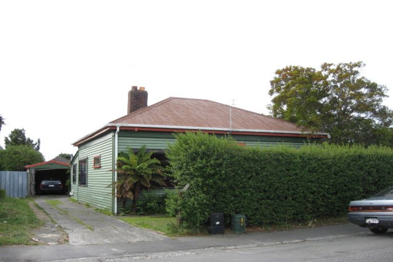 Photo of property in 10 Walsall Street, Addington, Christchurch, 8024