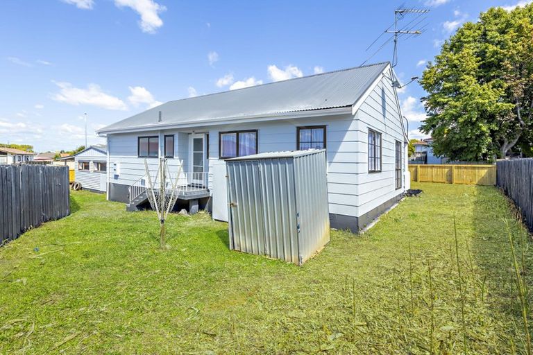 Photo of property in 78 Hyperion Drive, Randwick Park, Auckland, 2105