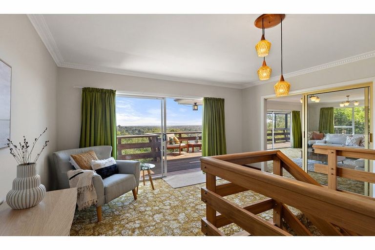 Photo of property in 45 Whaka Terrace, Huntsbury, Christchurch, 8022