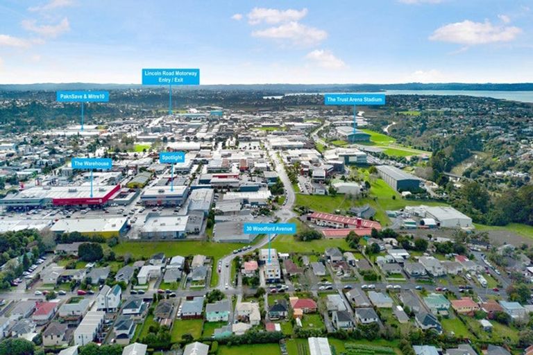 Photo of property in 1/30 Woodford Avenue, Henderson, Auckland, 0610