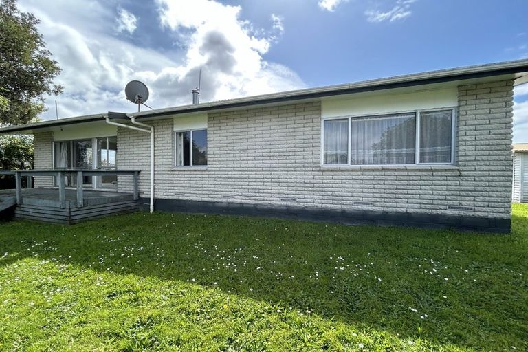 Photo of property in 86 Pohutukawa Drive, Owhata, Rotorua, 3010