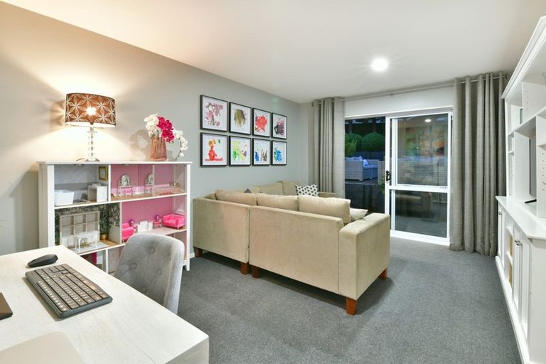 Photo of property in 6 Blue Heron Rise, Stanmore Bay, Whangaparaoa, 0932