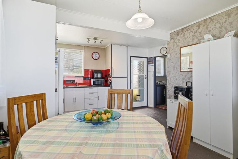 Photo of property in 17 Jameson Avenue, Fenton Park, Rotorua, 3010