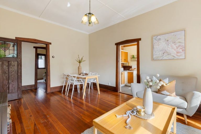 Photo of property in 8 Pembroke Lane, Hamilton Lake, Hamilton, 3204