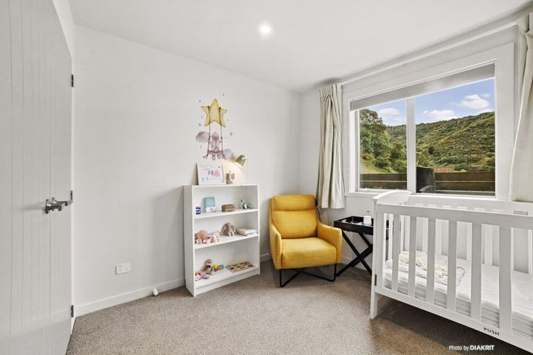 Photo of property in 10a Rarangi Way, Owhiro Bay, Wellington, 6023