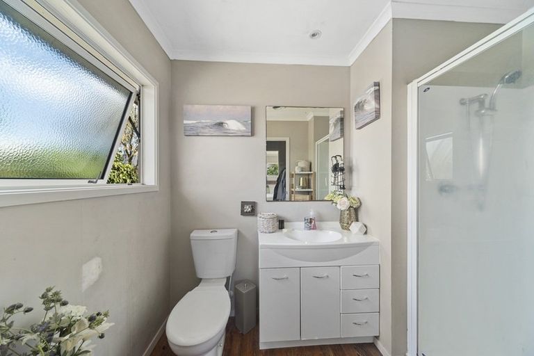 Photo of property in 6 Ngahana Place, Turangi, 3334