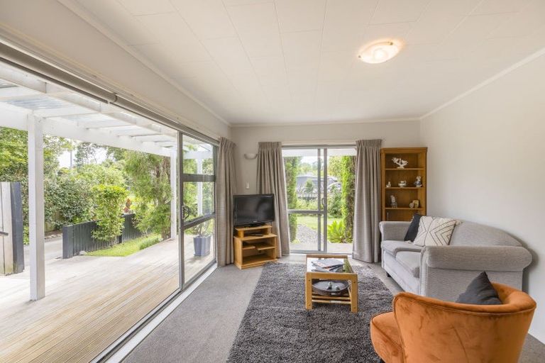 Photo of property in 210a Te Moana Road, Waikanae, 5036
