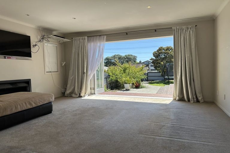 Photo of property in 61 Northboro Road, Belmont, Auckland, 0622