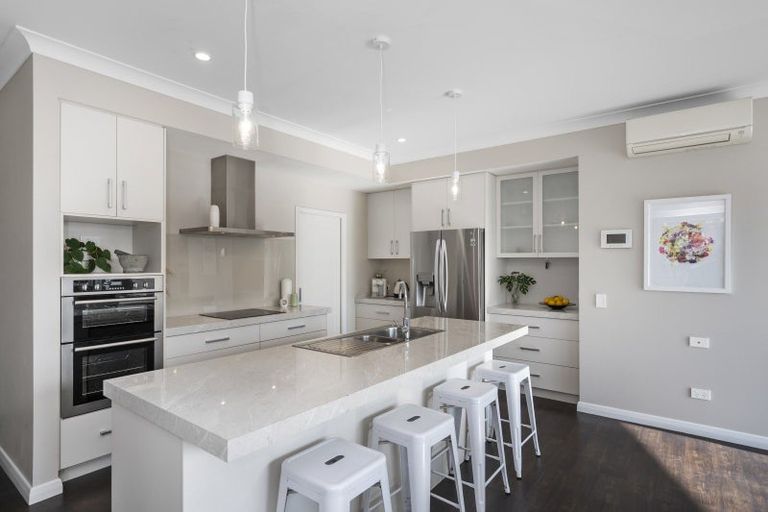 Photo of property in 1 Landing Drive, Pyes Pa, Tauranga, 3112