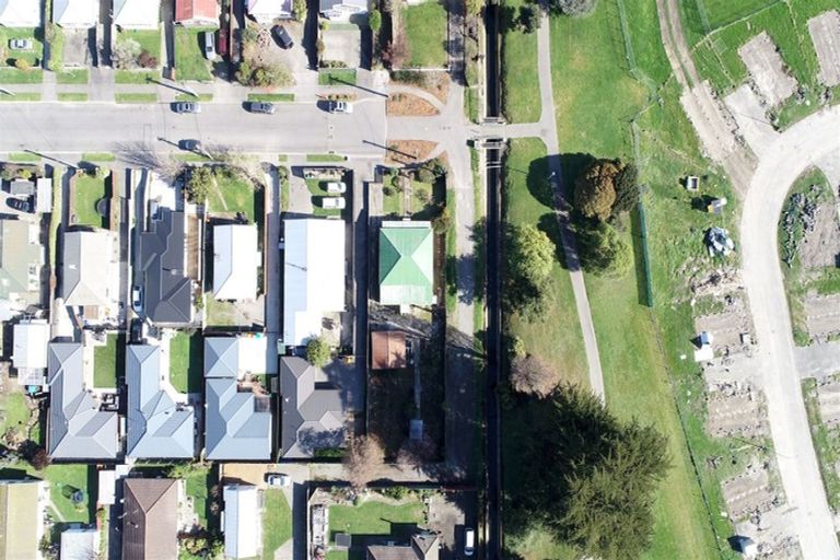 Photo of property in 112 Randolph Street, Woolston, Christchurch, 8062