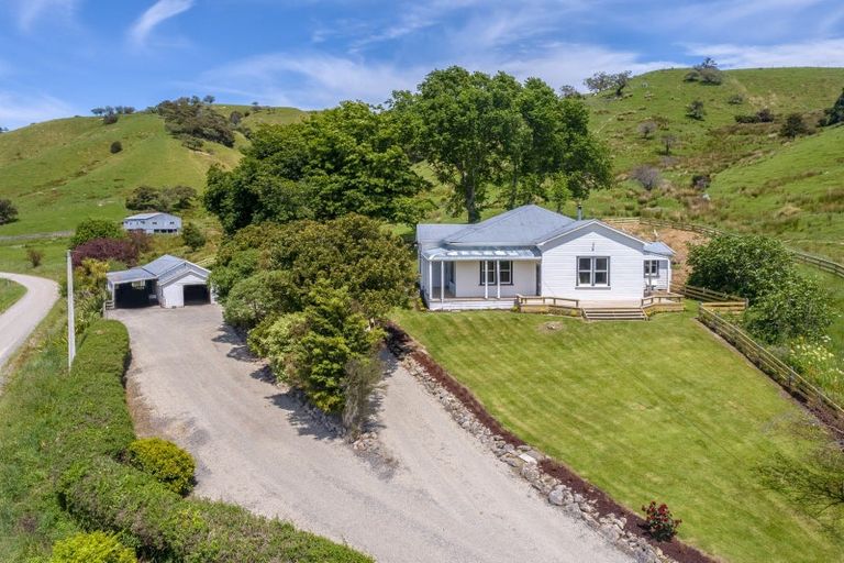 Photo of property in 146 Eringa Road, Longbush, Masterton, 5884