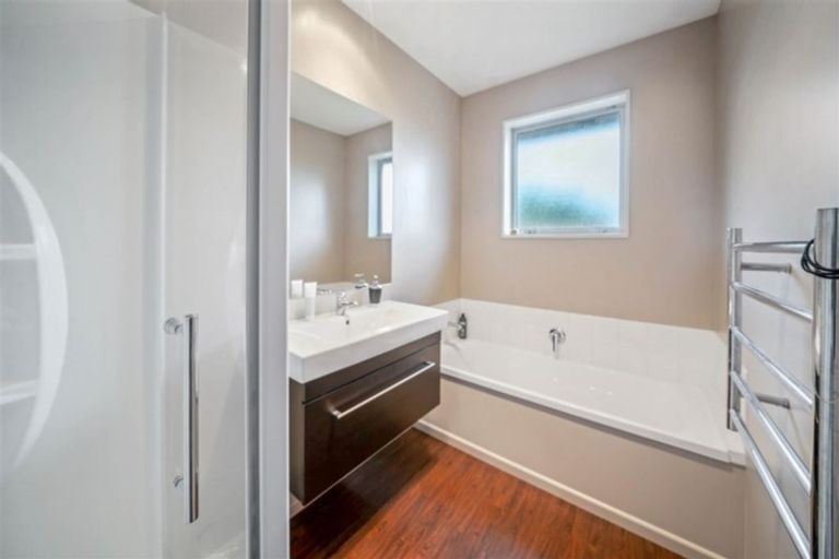 Photo of property in 5 Binyon Place, Rolleston, 7614