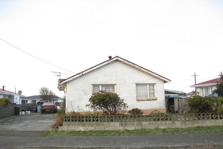Photo of property in 84 Scott Street, Strathern, Invercargill, 9812