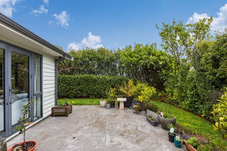 Photo of property in 15 Ashwood Street, Woodridge, Wellington, 6037