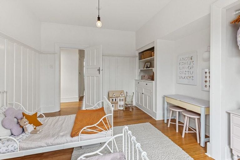 Photo of property in 36 Hinemoa Street, Spreydon, Christchurch, 8024