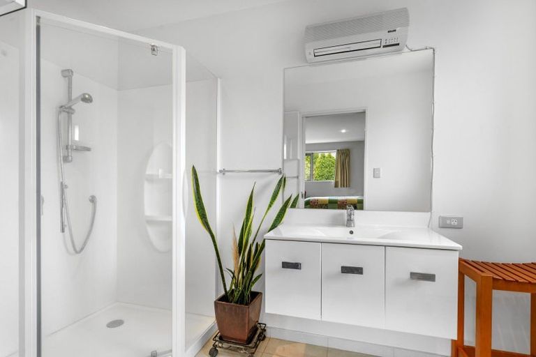 Photo of property in 17 Acacia Avenue, Rangiora, 7400