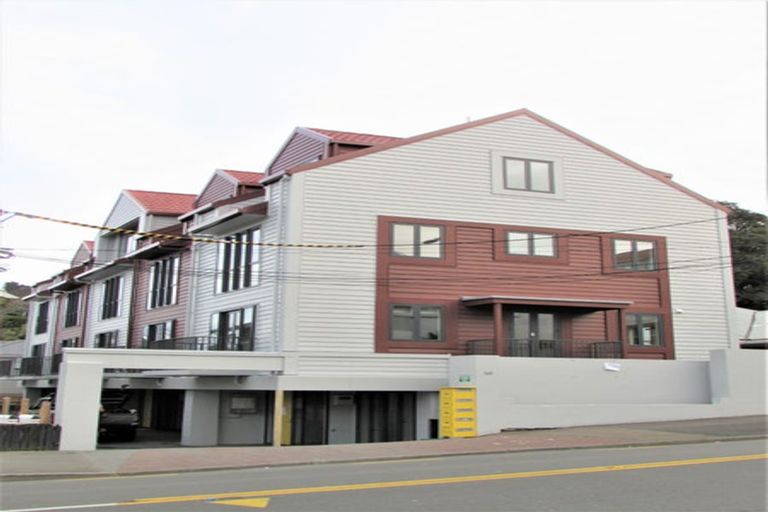 Photo of property in 143-145 Ghuznee Street, Te Aro, Wellington, 6011