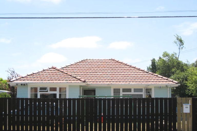 Photo of property in 99 Pages Road, Wainoni, Christchurch, 8061