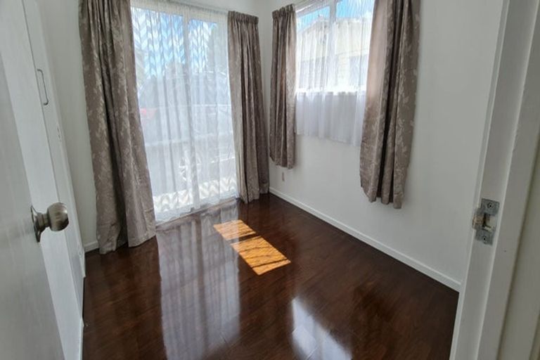 Photo of property in 26 Studfall Street, Pakuranga Heights, Auckland, 2010